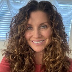 Meet your Posher, Kellee